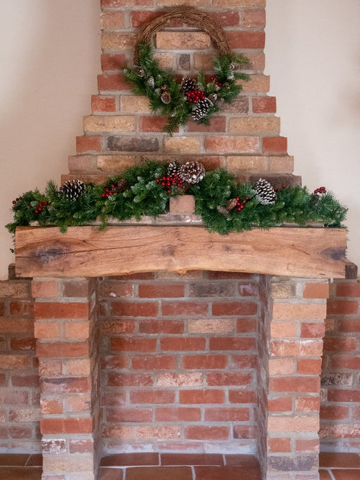 Frosted Berry 6ft Mantel Swag